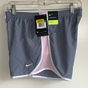 NWT NIKE Dri-Fit Shorts with Liner Girls Size XL
